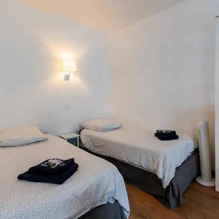 Διαμέρισμα Happy - 9 Min Sanctuaires - Renove & Equipe - 3 Couchages Λούρδη