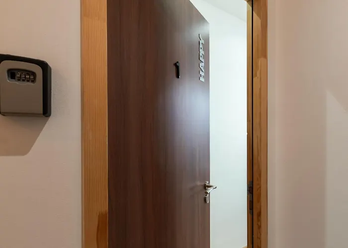 Happy - 9 Min Sanctuaires - Renove & Equipe - 3 Couchages Lurdy